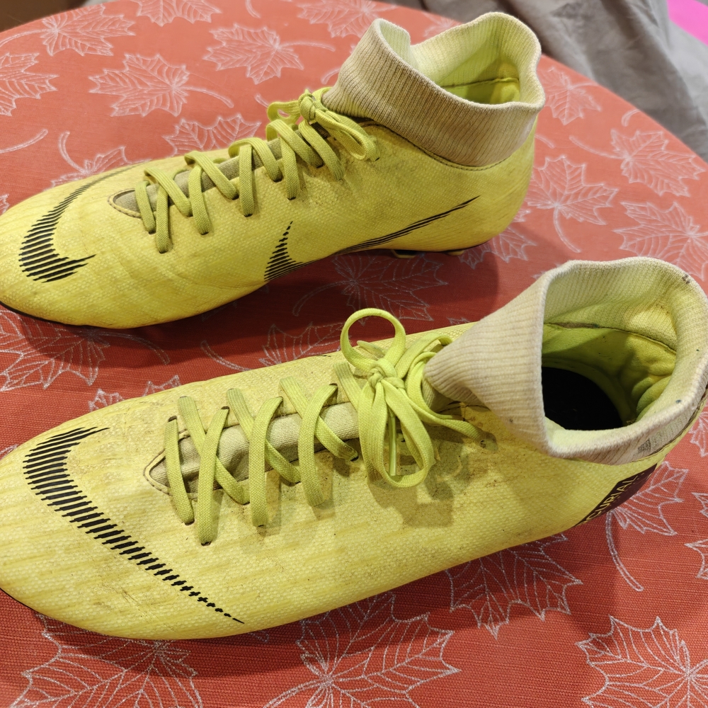 Nike Mercurial Superfly 6 Soccer Cleats - Picture 5 of 5